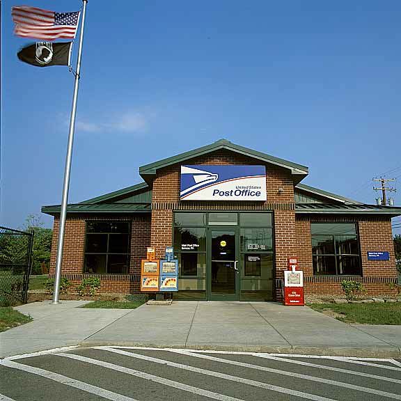 Permeable paver was installed around the Post Office in Seneca, Pennsylvania, using Gravelpave2.